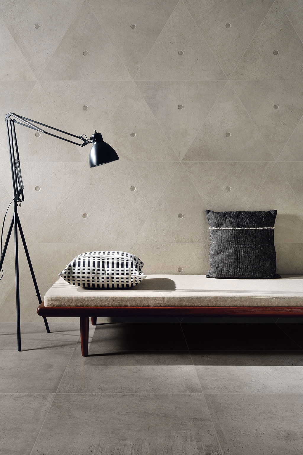 cement triangle deco